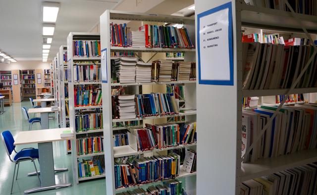 Biblioteka Wydziału Ekonomicznego - czytelnia Biblioteka Wydziału Ekonomicznego - czytelnia