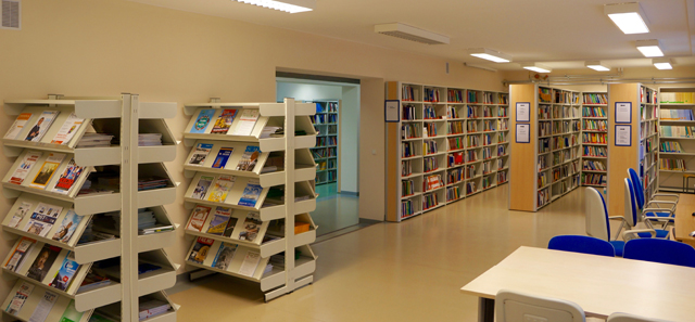 Biblioteka Wydziału Ekonomicznego Biblioteka Wydziału Ekonomicznego - regały
